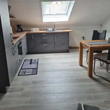 Moderne Auf Dem Weingut Apartment