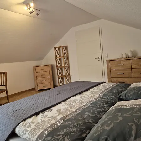 Moderne Auf Dem Weingut *